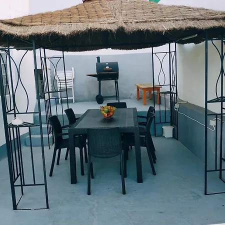 Un Nid Au Soleil Nyaraló *