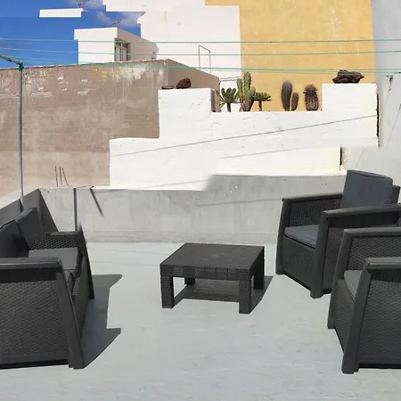 Un Nid Au Soleil * Puerto de Santiago