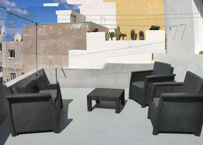 Un Nid Au Soleil * Puerto de Santiago (Tenerife)